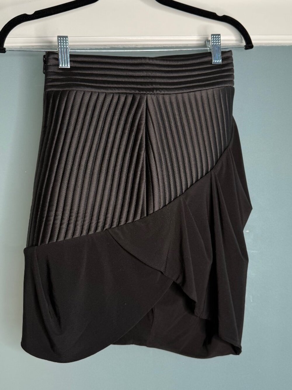 ZHIVAGO Pleated Black Asymmetric Mini Skirt, XS, Excellent Condition